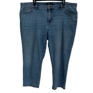 Women’s LRL Vintage Crop Jeans Light Wash (Size 22W)